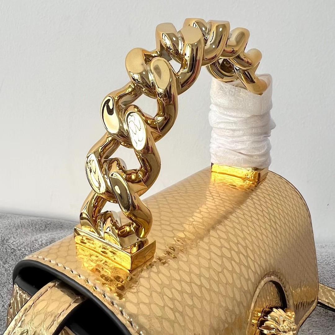 Golden SnakeVERSACE Golden Snake wrapped up the modern corner of the little queen in the early