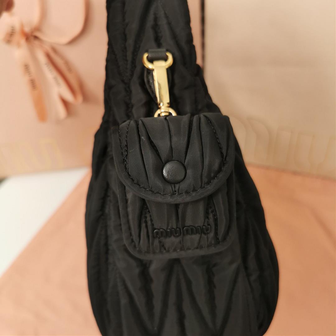 MiuWander handbag a new product of M family is made of environmentfriendly nylon The yarn is m