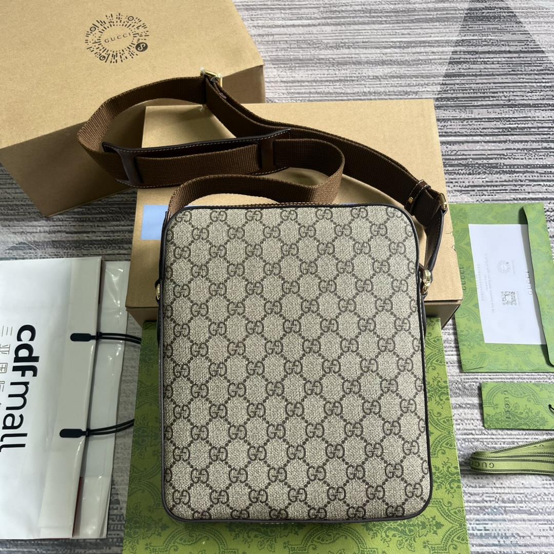 Equipped with a full set of packaged GG crossbody bags Gucci Loves new fashion collect