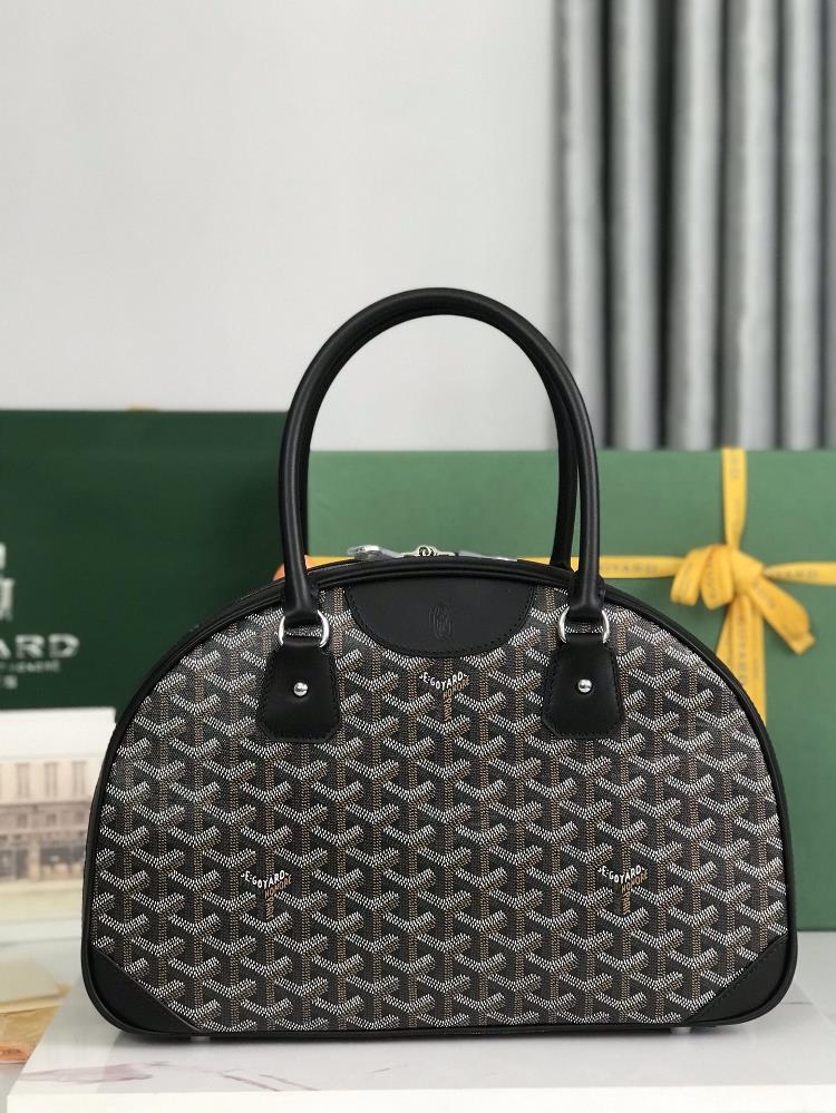 The Goyard bag known for its timeless elegance and exclusivity is a symbol of luxury and