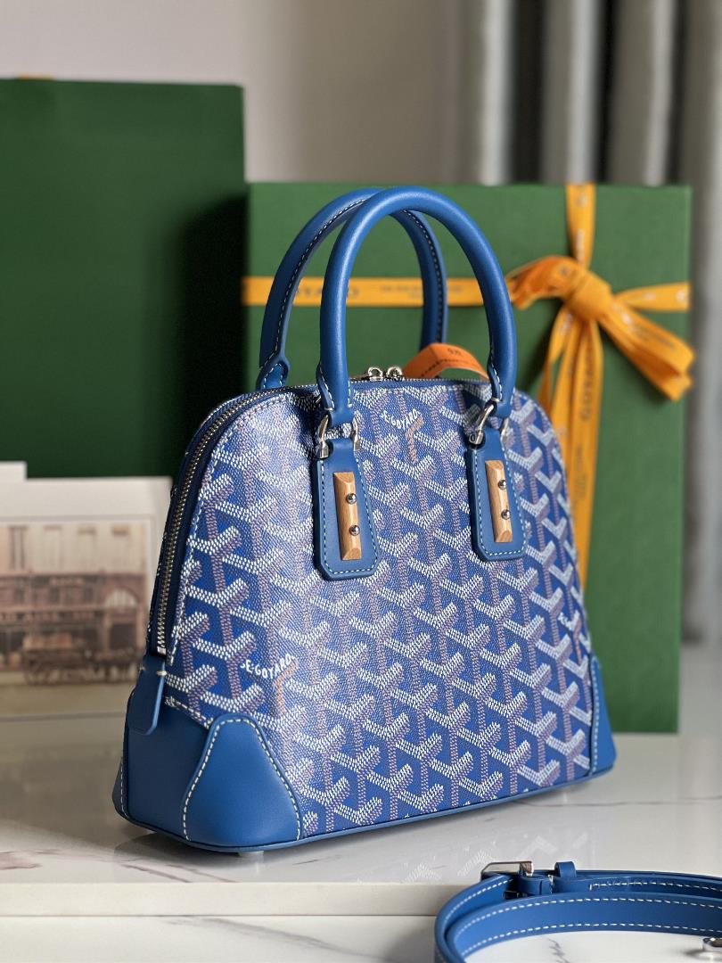 goyard Vendme Shell BagInheriting the brands unique craftsmanship style and exquisite tec