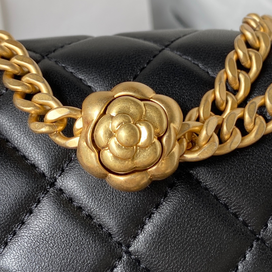 Chanel Chanel's 23s camellia adjustment buckle series, small size AS4040The annual flagship de