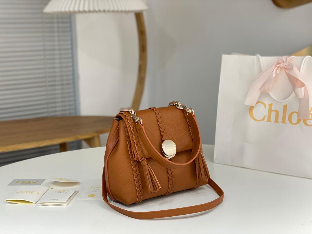 Chloe Penelope Coin Bag Medium Wrinkled LeatherChloe another new bag out of stock king h