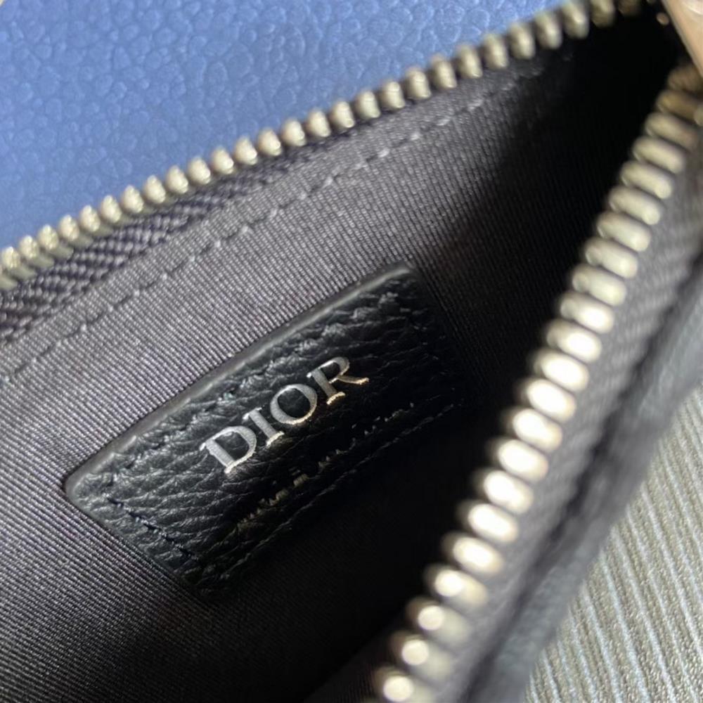 DIOR card pack 99081This zipper clip is exquisite and elegant Crafted with Oblique printe