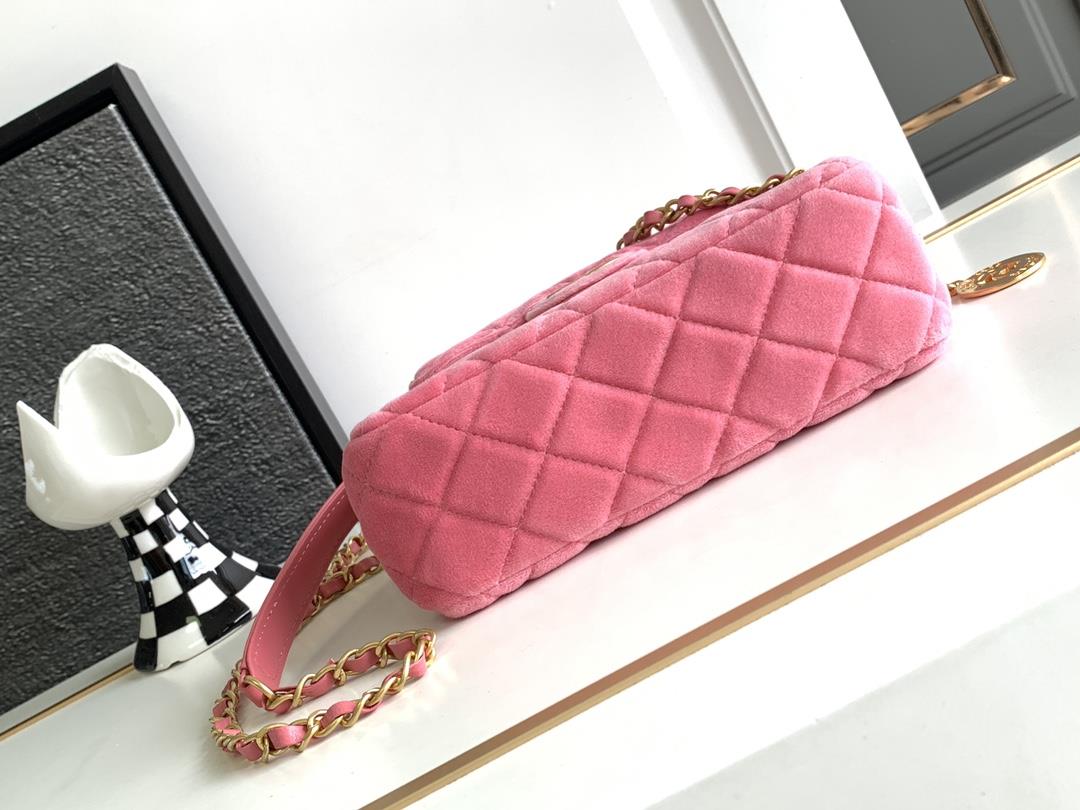 3710 Summer Trendy Spot Chanel23B Pink Velvet Tmall Elf is playful and luxuriousThe new pa