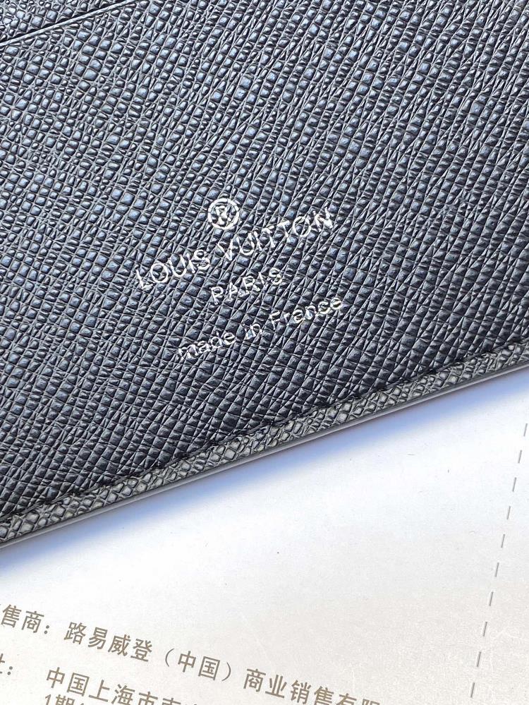 In conclusion the LV Wallet M60053 also known as the VAMERIGO Wallet is not just a fash