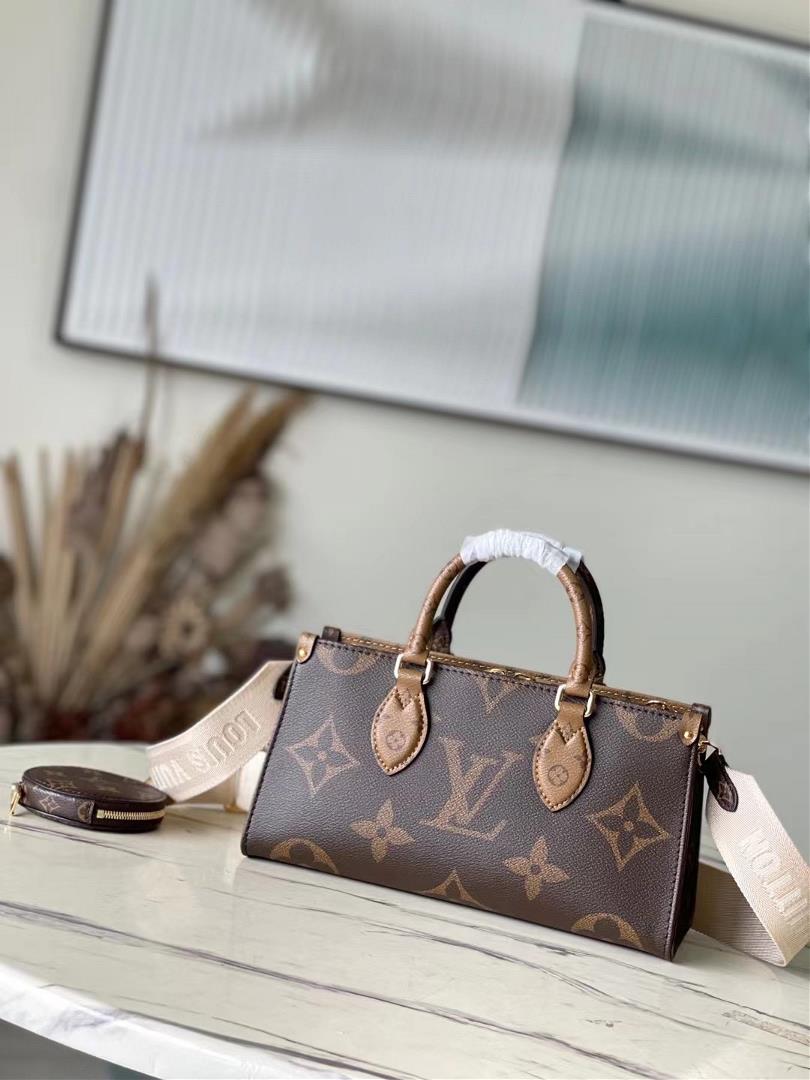 The toplevel original M46653 On The Go Tote bag combines Giant Monogram and Monogram Reverse canvas