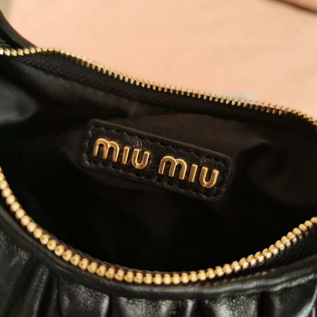 Small size The M familys new mini MiuWander handbag features imported lamb skin classic brand 