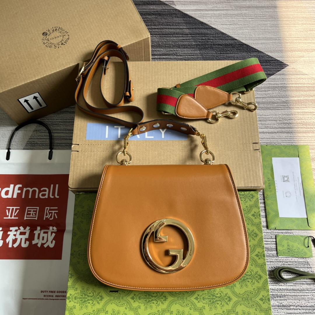 Comes with a complete packaging Gucci Blondie series small tote bag The new series selects brand