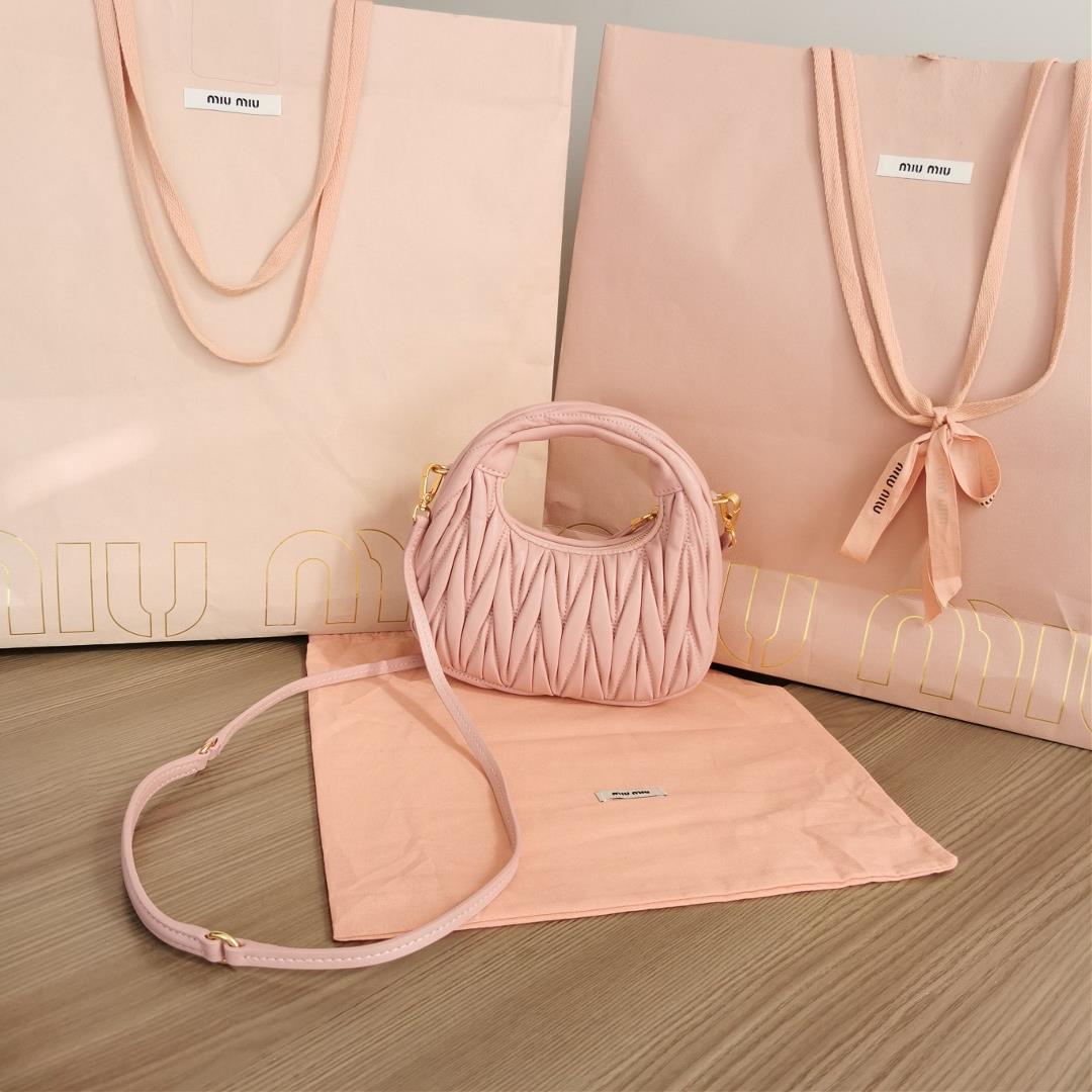 Small size The M familys new mini MiuWander handbag features imported lamb skin classic brand 