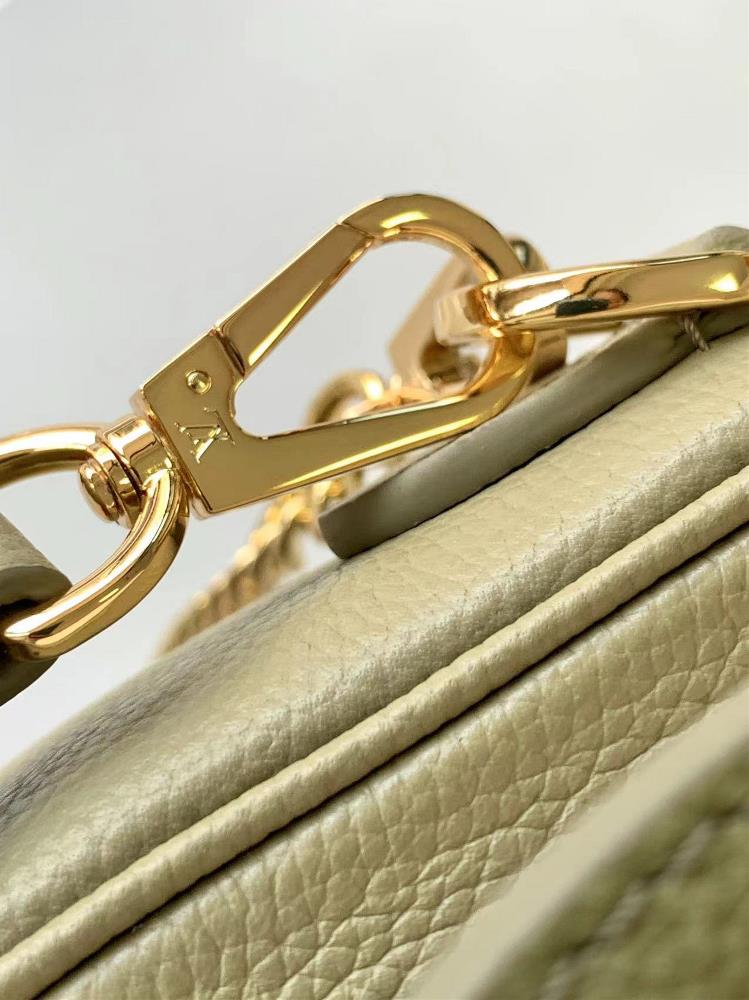 In conclusion the LV Lockme Tender handbag in Avocado Green is a fashionable accessory th