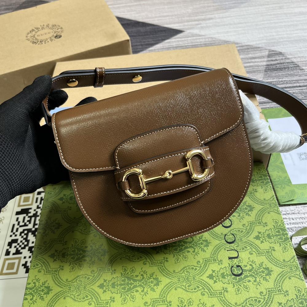 With a Full Set of Packaging Original Leather Mini body Saddle Bag Gucci Aria Fashion S