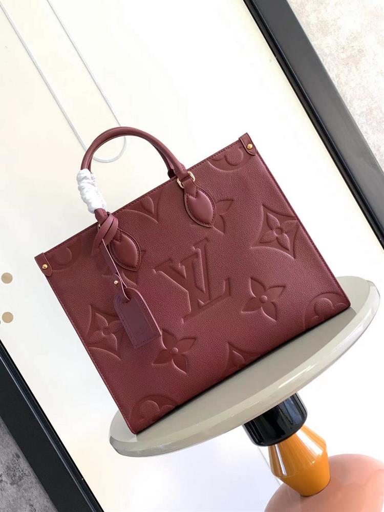 M45607 M455959 ONTHEGO handbag for work shopping or weekend outings pick up the Onthego handbag