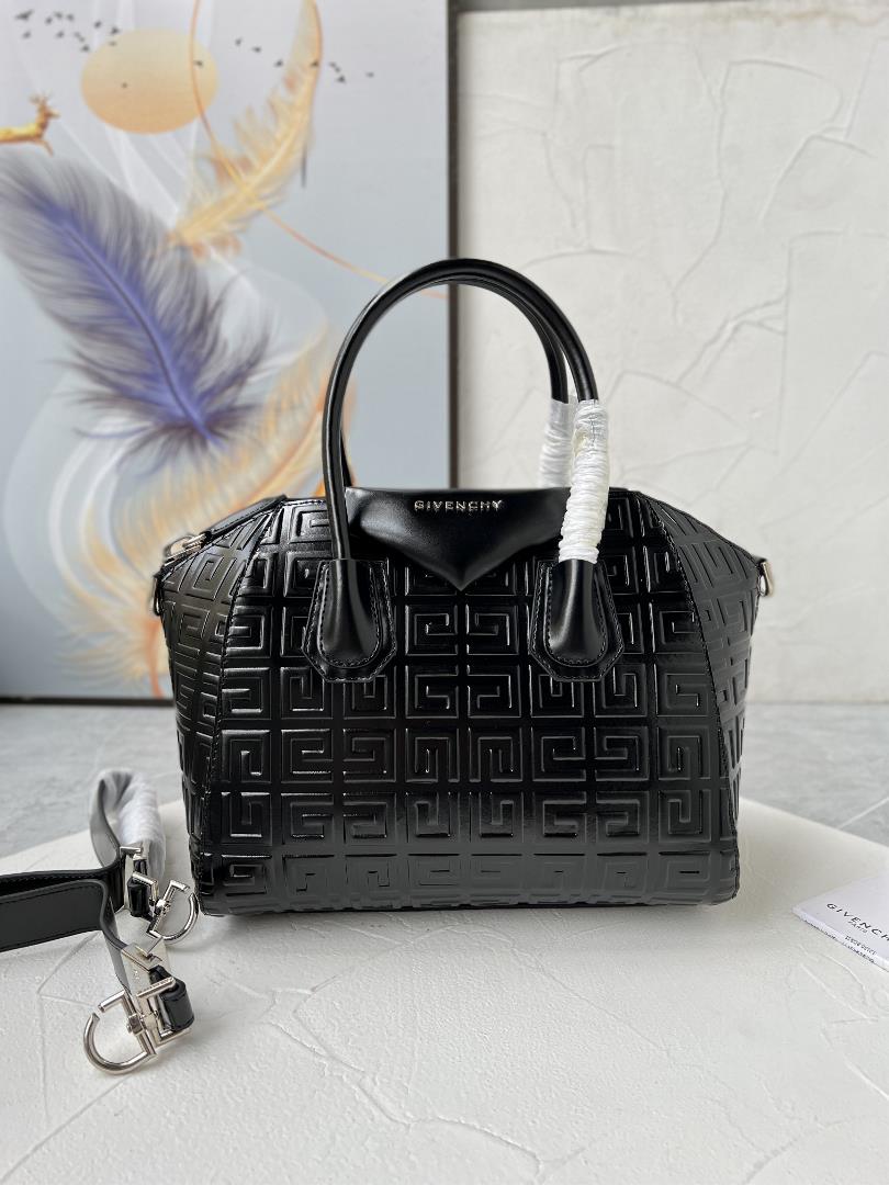 French GIVENCHY price adjustment 199808550 Aintong Embossed Letter New Handbag ClassicMINI ANTIGONA 