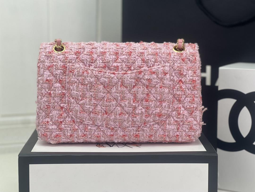 Chanel CF woolen series this is a bag that can be praised by all friends around us for it