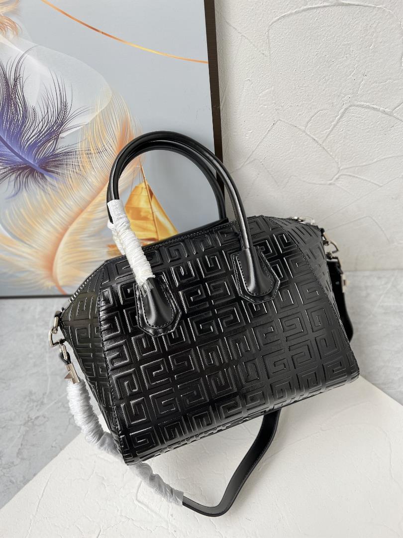 French GIVENCHY price adjustment 199808550 Aintong Embossed Letter New Handbag ClassicMINI ANT