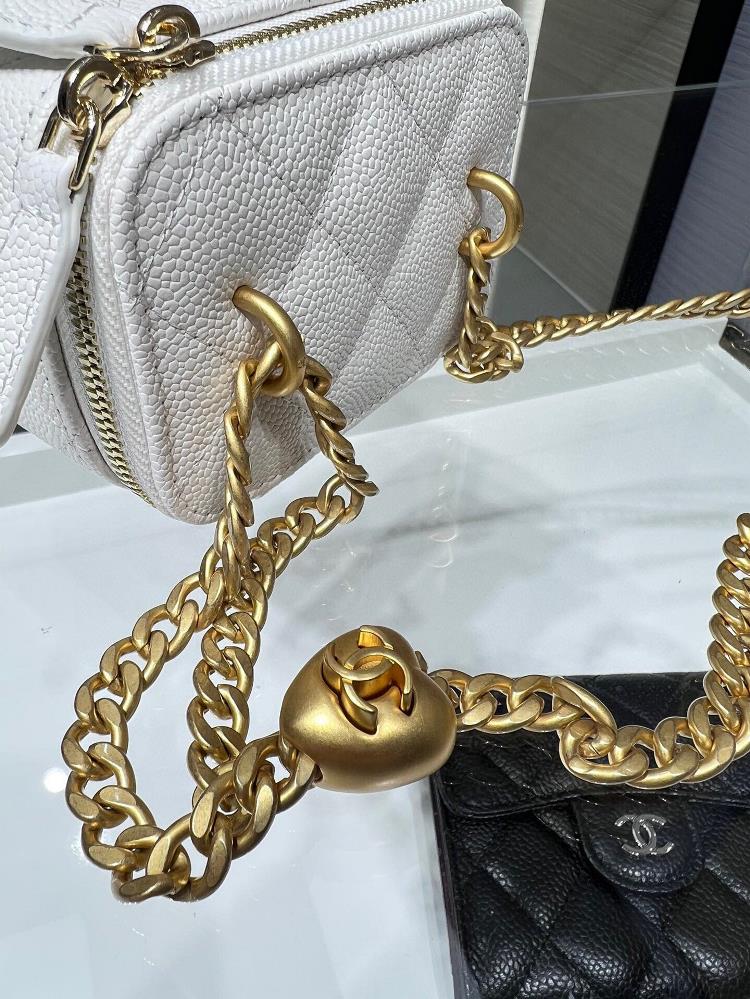 In conclusion the Chanel bag AP3203Y with its double C embossed logo represents the epi