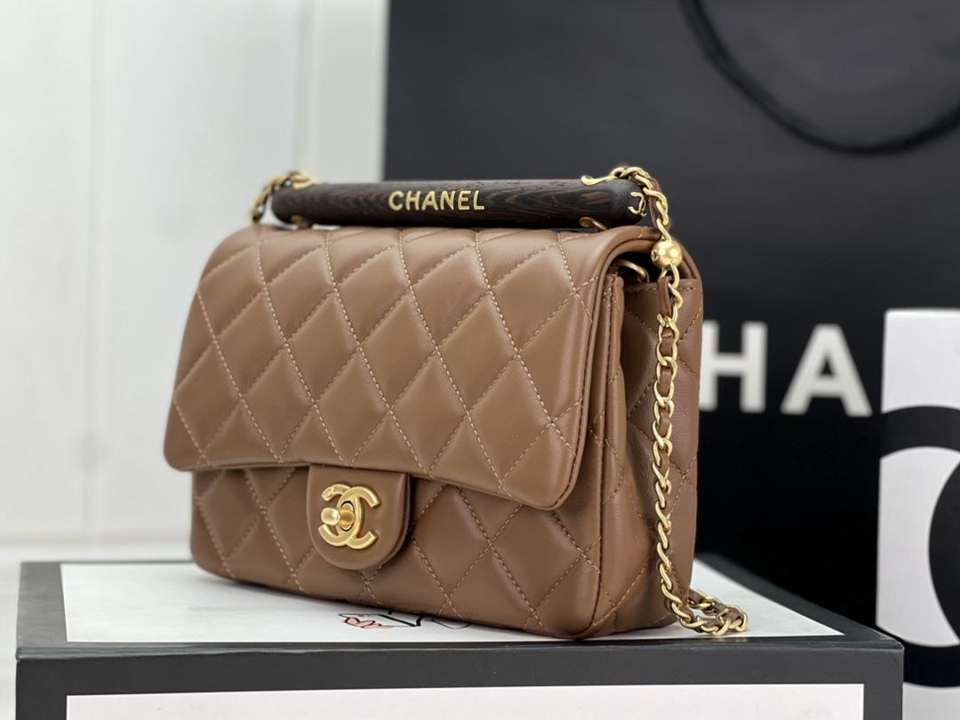 The Chanel 23A Advanced Handicraft Shop series features a new wooden handle flap bag inspi