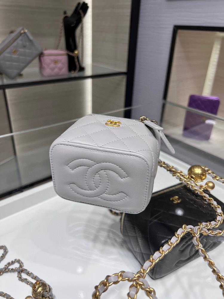 Chanel 23 new product new color haze blue small box adjustable chain small golden ball she