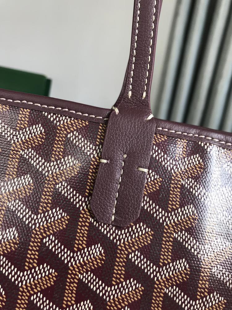 When it comes to personalization Goyard offers a level of customization that is unparalle