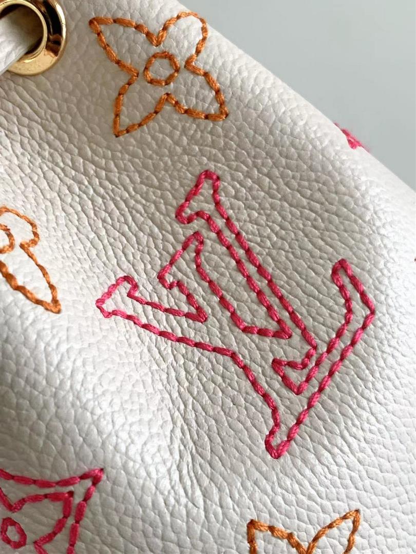 M81626 embroidered thread This Nano No handbag is from the LV Academy series replicating