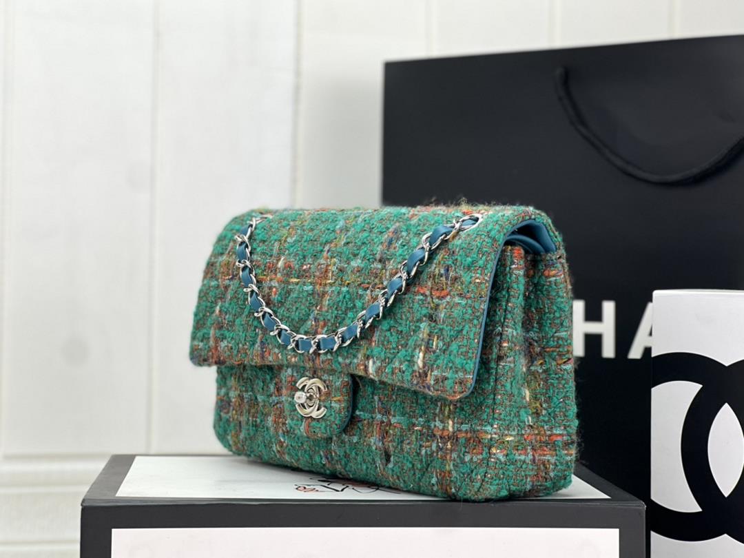 Chanel CF woolen fabric series This is a bag that can be praised by all friends around us