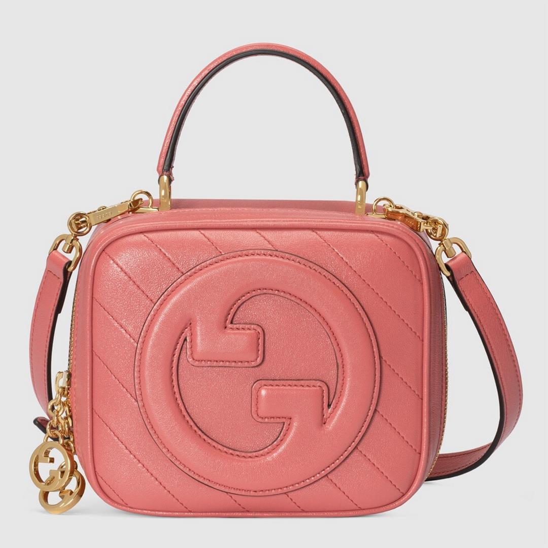 Equipped with a complete set of packaging the Gucci Blondie series is crafted with a circular interl