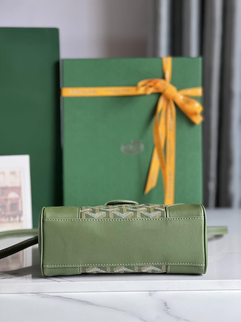 limited edition khaki greenThe soft version Sagon mini bag evokes Goyards unique elegant