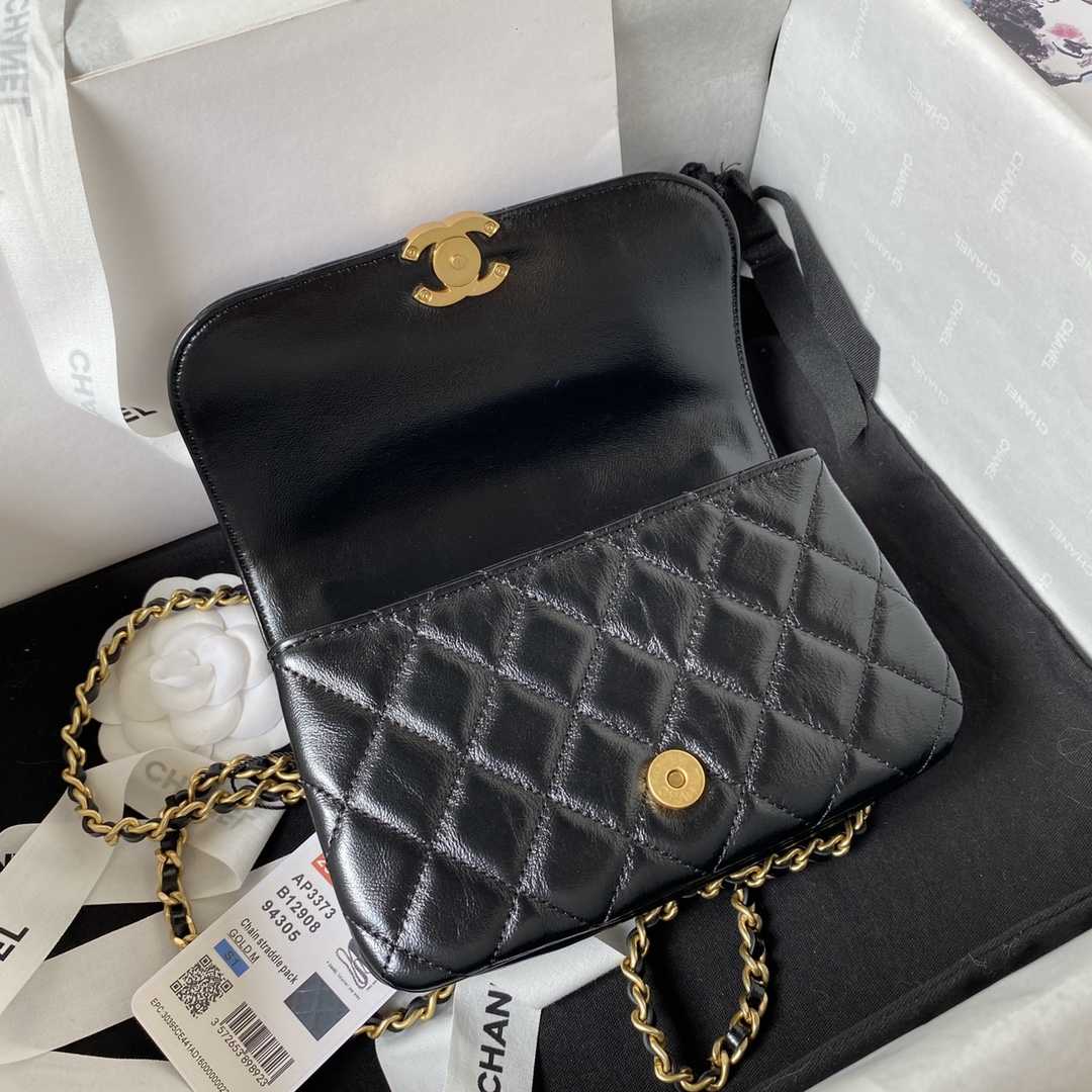 Chanel23A Advanced Handicrafting Workshop Series Black Gold Leather Chain Wearing Small Bag AP