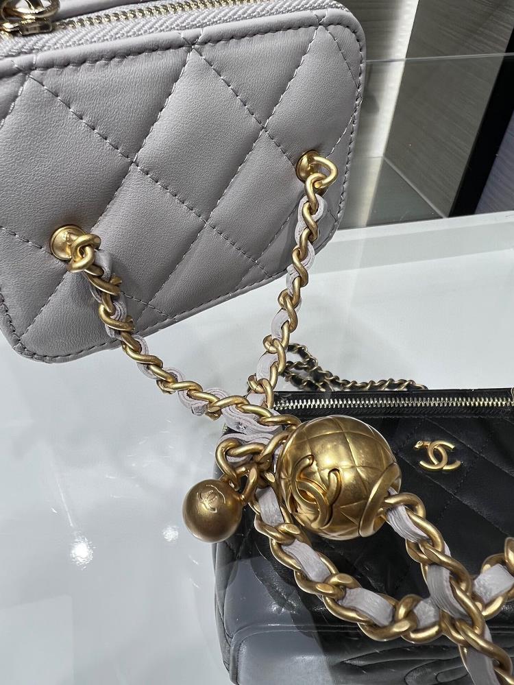 Chanel 23 new product new color haze blue small box adjustable chain small golden ball she