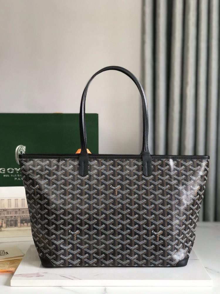 When it comes to customization Goyard offers a unique and unparalleled experience Unlike