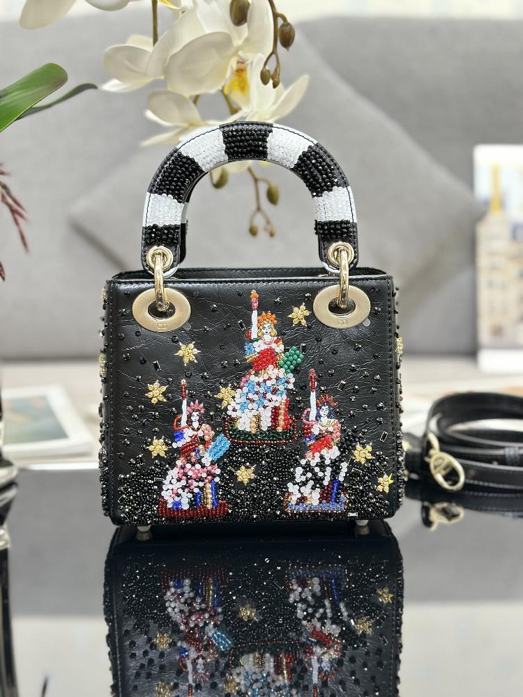 The Dior Lady bag specifically the threepanel embroidered m0505 design is the epitome o