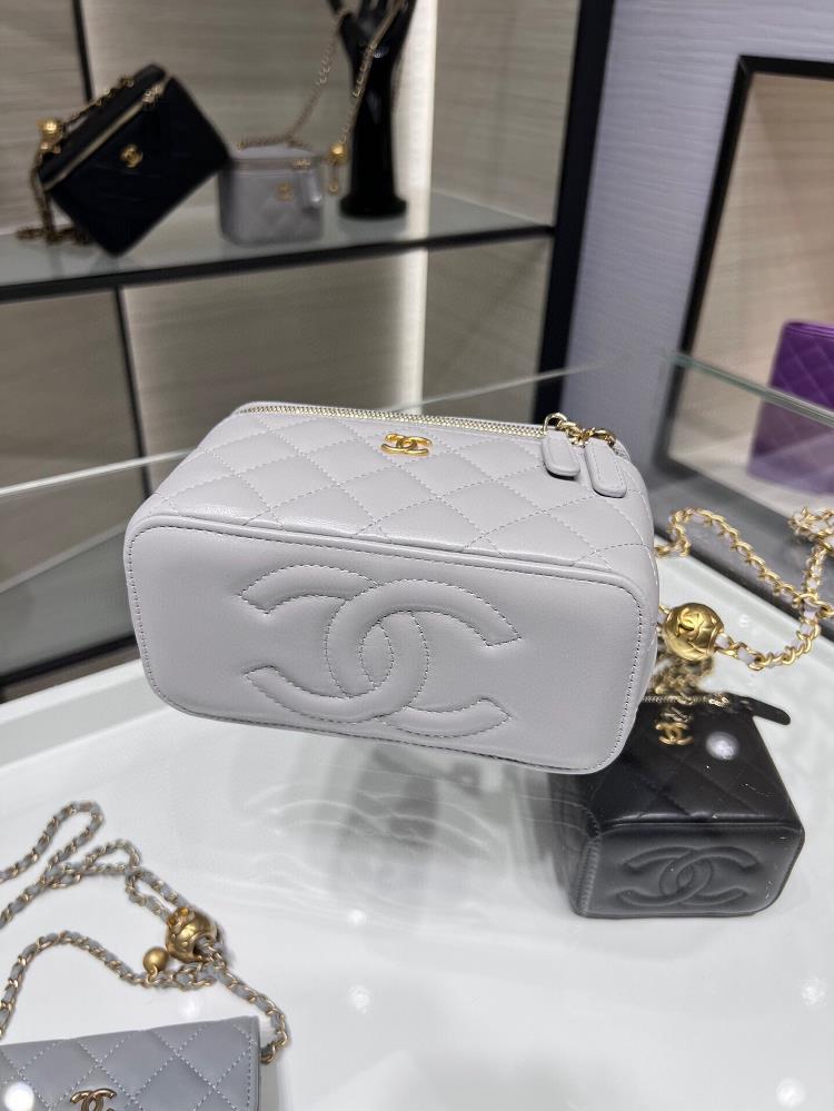 Chanel 22B New Product Golden Ball Long Box Adjustable Chain Rectangular Chain Box Sheepsk