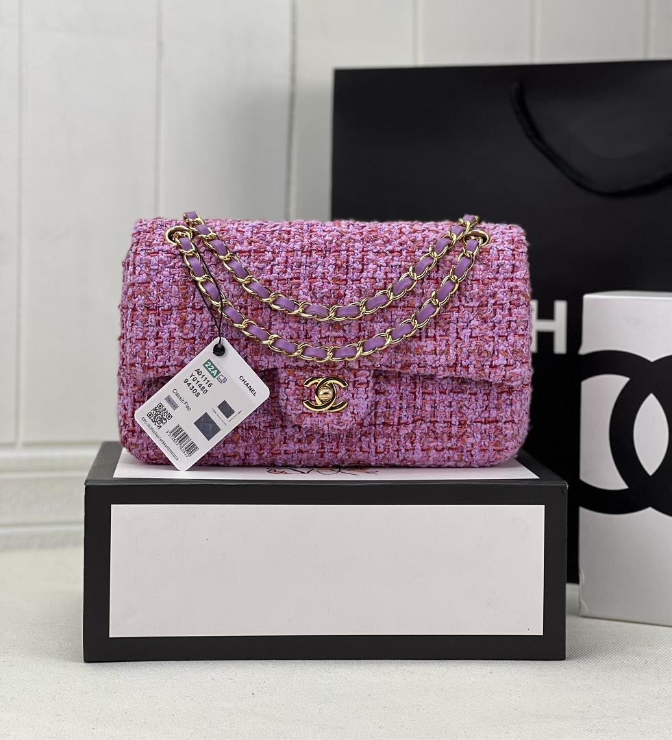 Chanel CF woolen series this is a bag that can be praised by all friends around us for its elegance