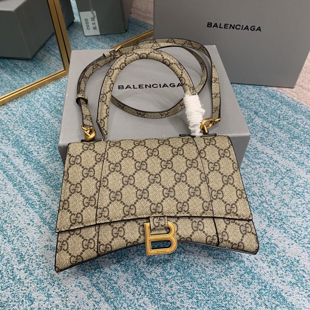 XSBALENCIAGA GUCCI Co branded for the first time on the entire networkOn the 100th anniversary of GU