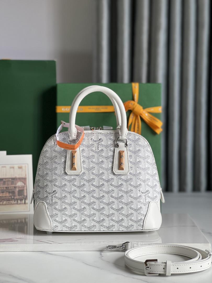 goyard Vendme Shell BagInheriting the brands unique craftsmanship style and exquisite technology d