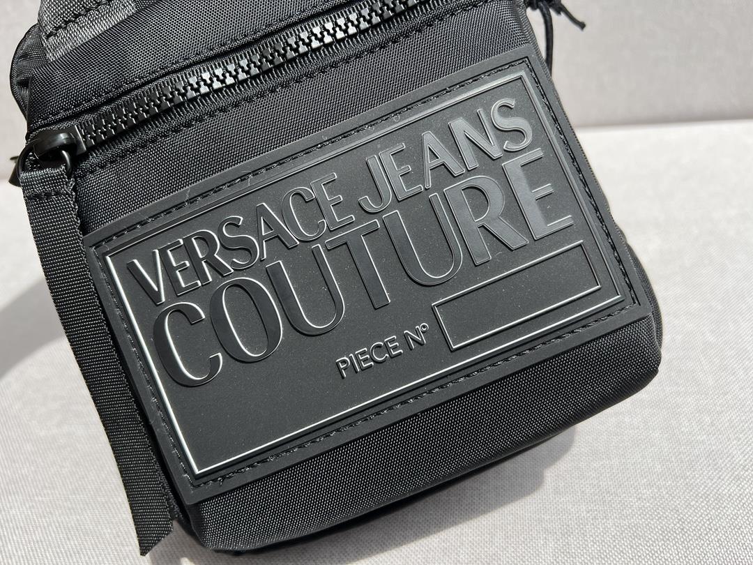 Versace Jeans Couture new mens nylon messenger bag Messenger bag new series Versace sub