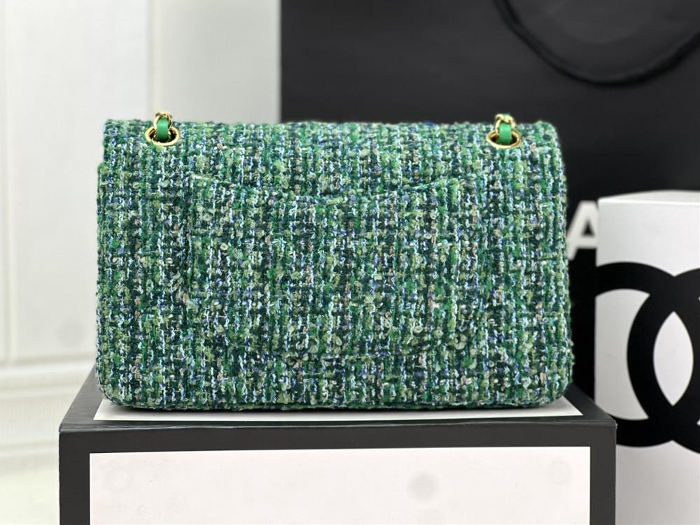 1112116 Chanel CF woolen fabric series This is a bag that can be praised by all friends