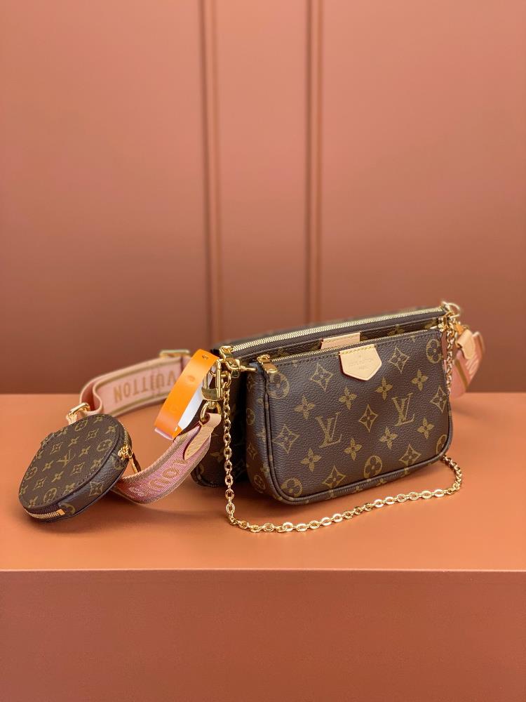 When it comes to luxury handbags the LV Multi Pochette Accessories handbag also known as