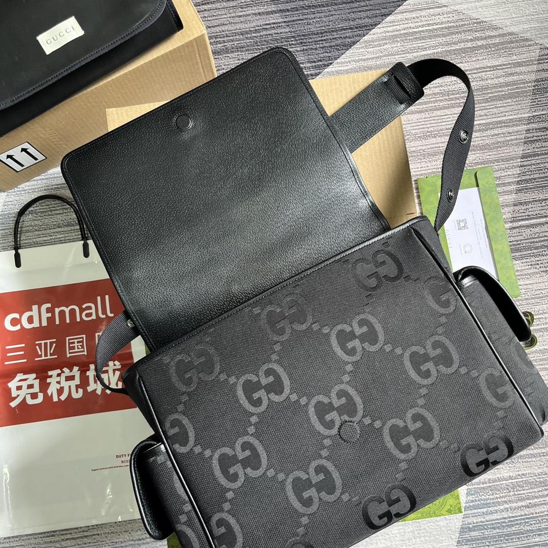 with a full set of packaging super dual g maternal and infant bag gucci continues to exp