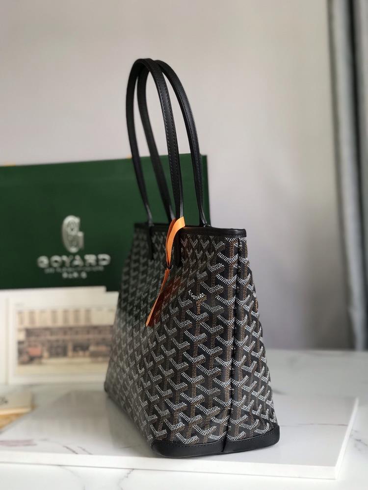 The Goyard bag specifically the Saint Louis model has become an iconic symbol of luxury