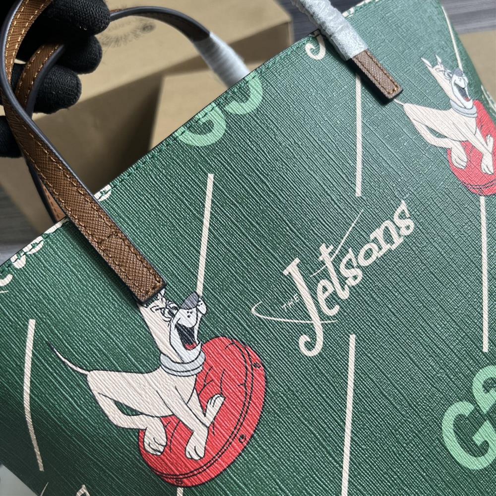 With a full set of packaging The Jetsons takes the year 2062 as the background presents