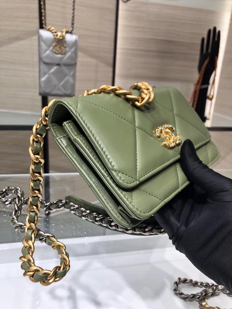 chanel 19 is selling like hot cakes and the iconic 19K handbag is also the first series o