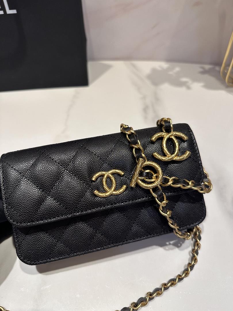 chanel 23b Adjustable Chain Mobile CaseCaviar shines under the light and the hardware log