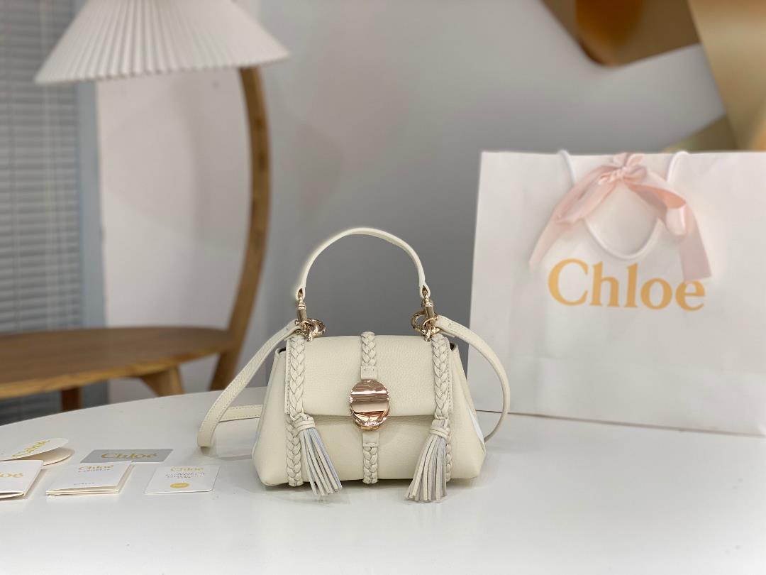 Chloe Penelope Coin Bag Small Wrinkled LeatherChloe another new bag out of stock king has once aga