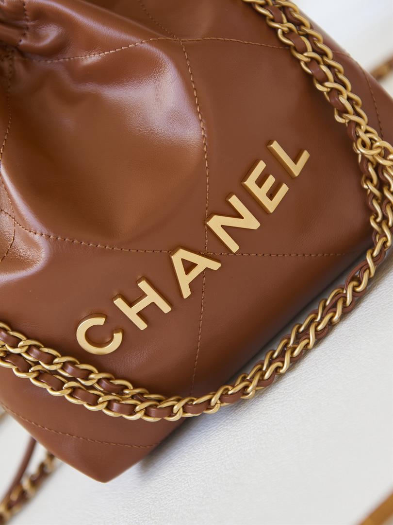 chanels mini22 hit HeartsThe bag accessories of Chanel Goose will always be planted with