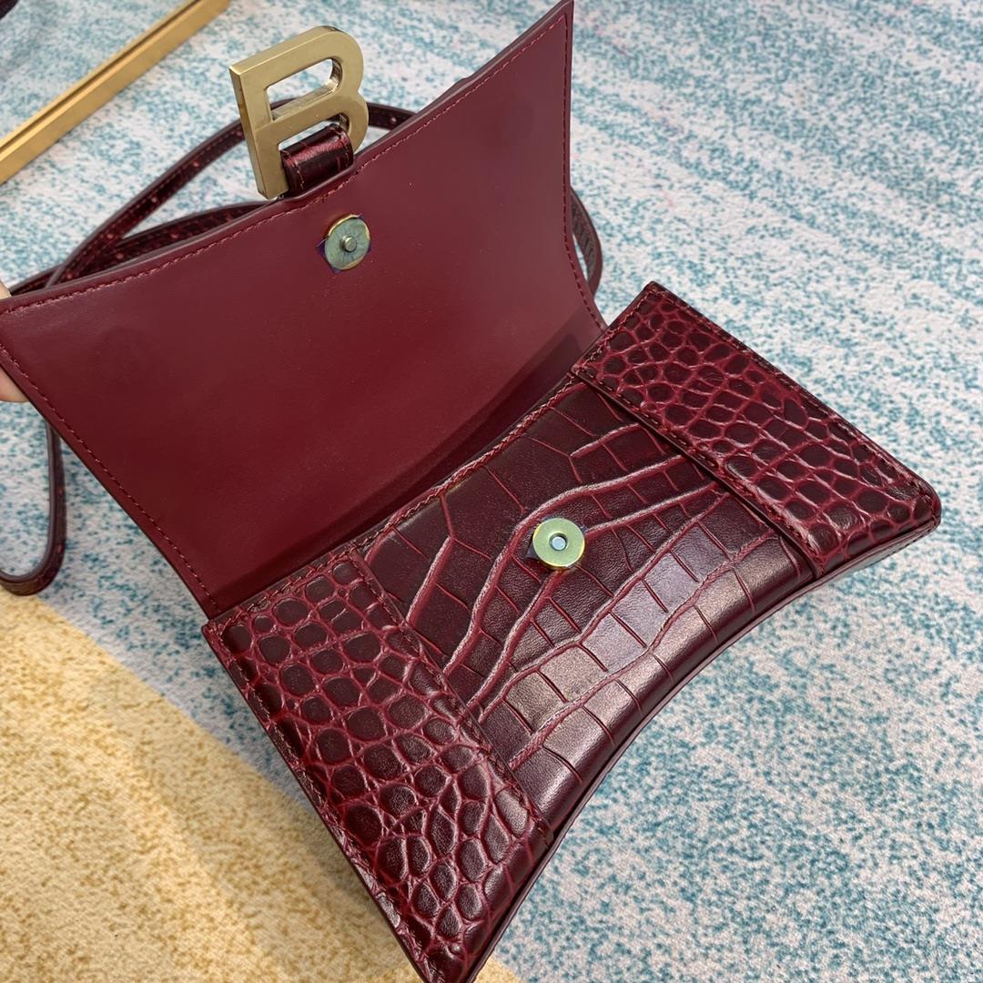 Wine Red Crocodile Pattern Shipping XS Small The hourglass bag that you have asked for N times