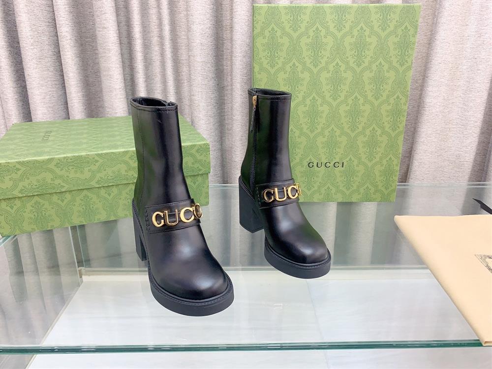 Matte  Gucci Counter New Metal Letter Buckle High Heel Ankle BootsThis womens ankle boot