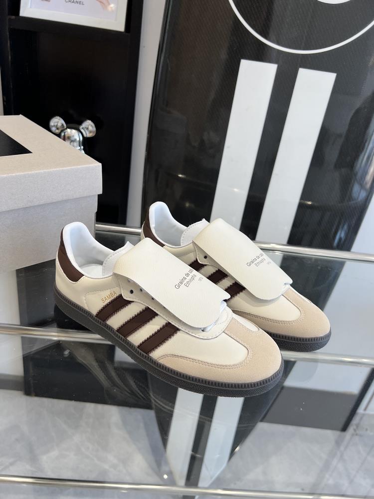 Adidas Samba X Wales Bonner Vintage Cream BrownAdidas Samba and London fashion brand Wales Bonner recently collaborated to launch two color schemes