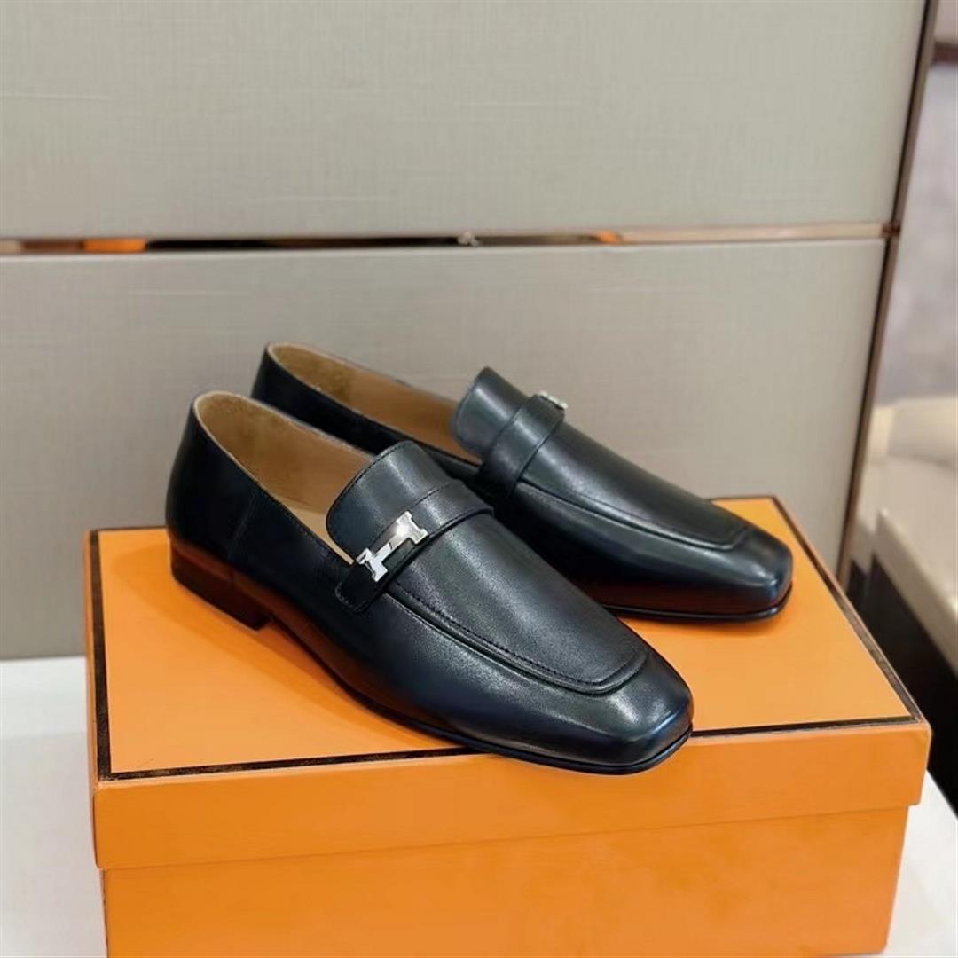 Home Hs latest Slipon shoe leather outsoleThe elegant gentleman style has arrived with